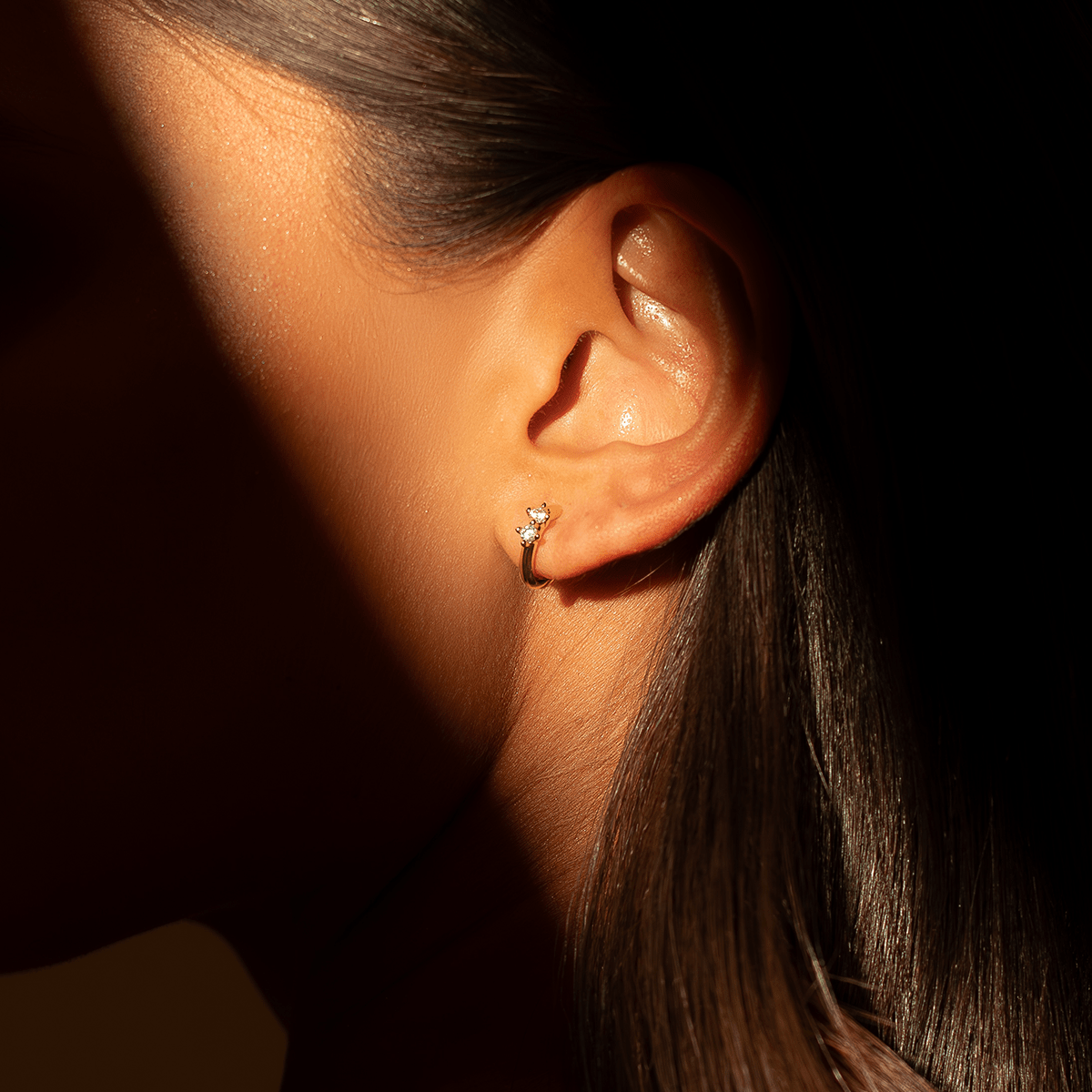 Brilliance Tiny Hoops