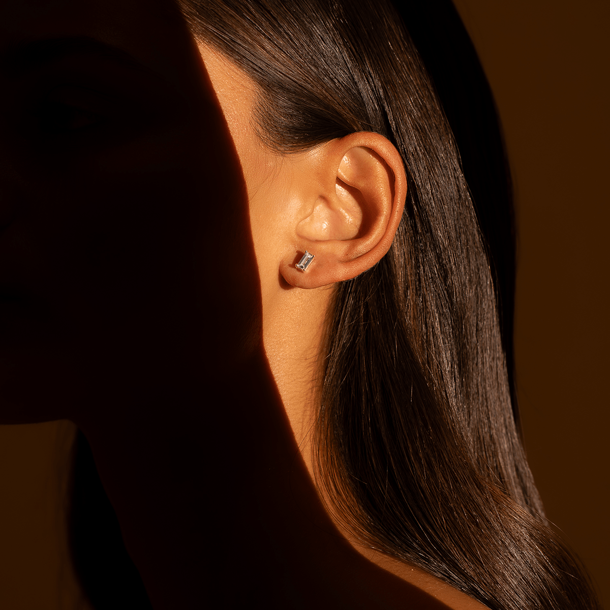 Classic Baguette studs