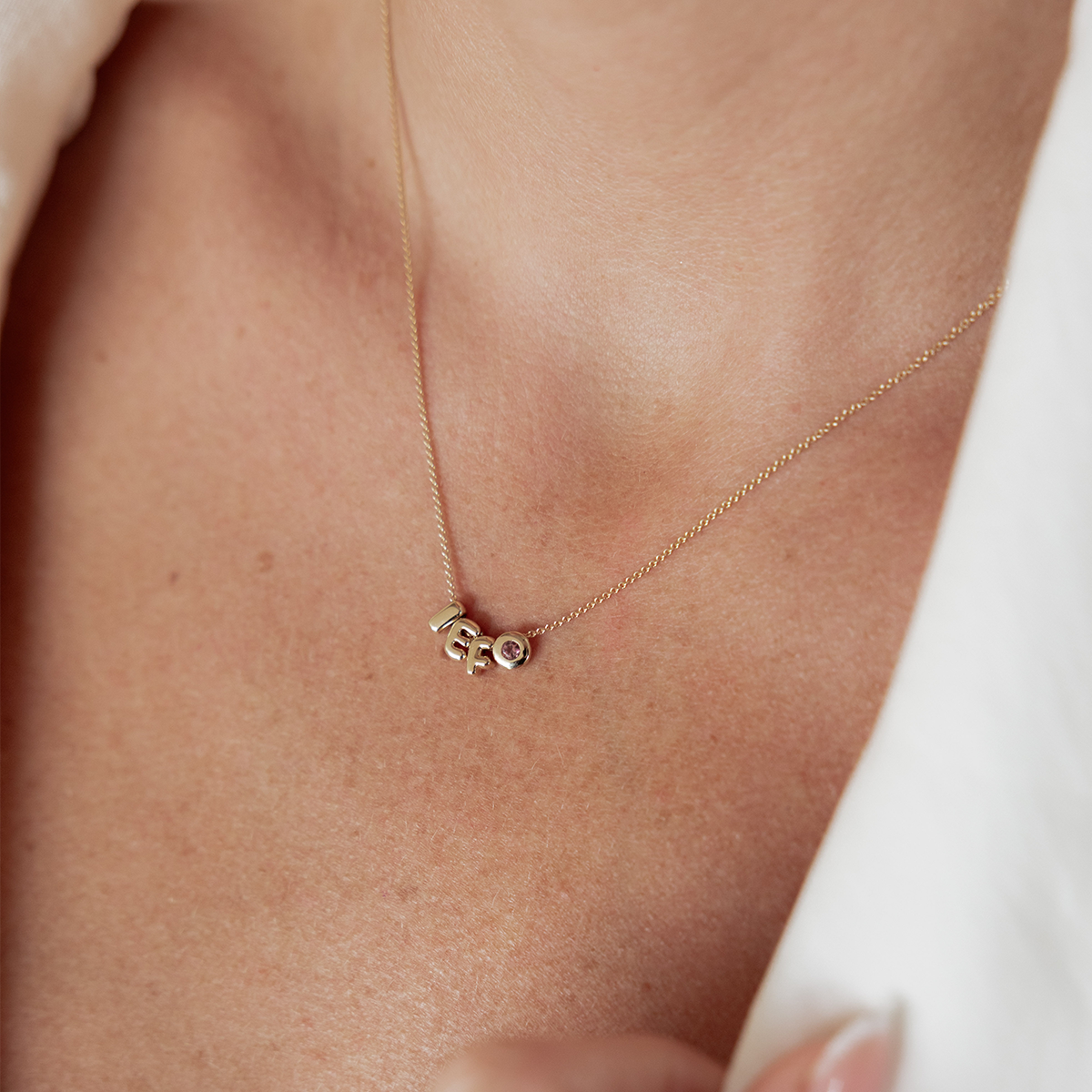 Massivgold Initial + Geburtsstein Kette