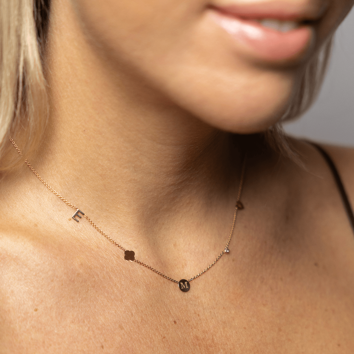 Charm Initial Ketting