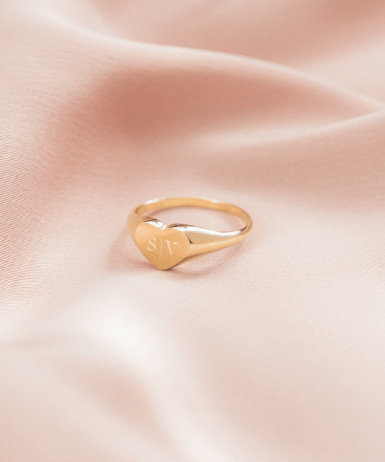  Initial Heart Signet Ring